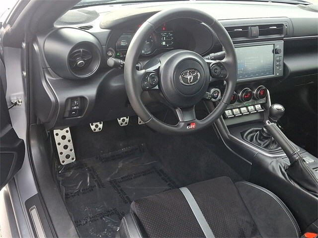 Thumbnail: 2023 Toyota GR86 - 11