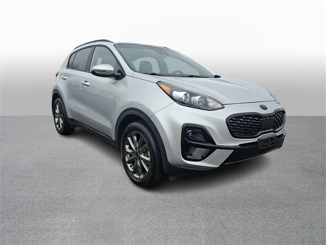 Thumbnail: 2022 Kia Sportage - 3