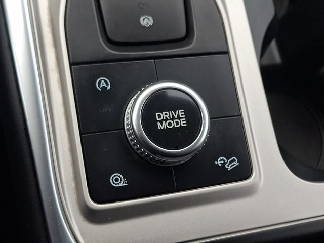 Thumbnail: 2021 Ford Explorer - 20