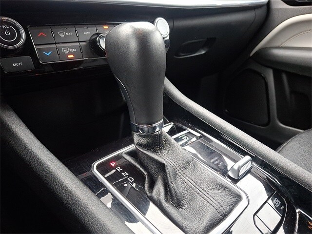 Thumbnail: 2024 Jeep Compass - 14