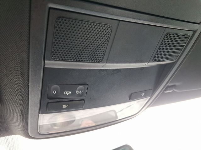 Thumbnail: 2016 Volkswagen Jetta - 20