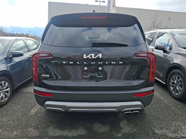 Thumbnail: 2022 Kia Telluride - 8
