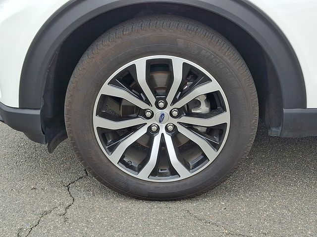 Thumbnail: 2025 Ford Explorer - 8