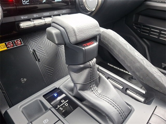 Thumbnail: 2025 Toyota Tacoma - 10