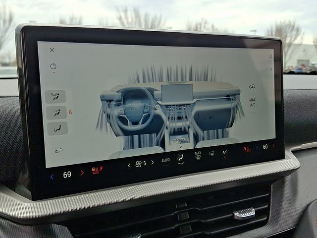 Thumbnail: 2025 Ford Explorer - 16