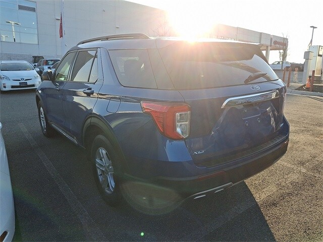 Thumbnail: 2021 Ford Explorer - 9