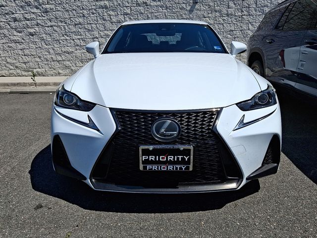 Thumbnail: 2017 Lexus IS - 2