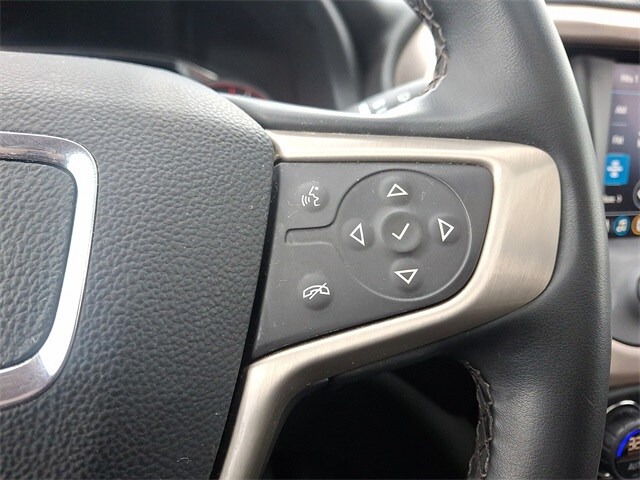 Thumbnail: 2023 GMC Acadia - 24