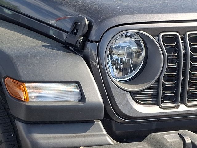 Thumbnail: 2025 Jeep Wrangler - 7
