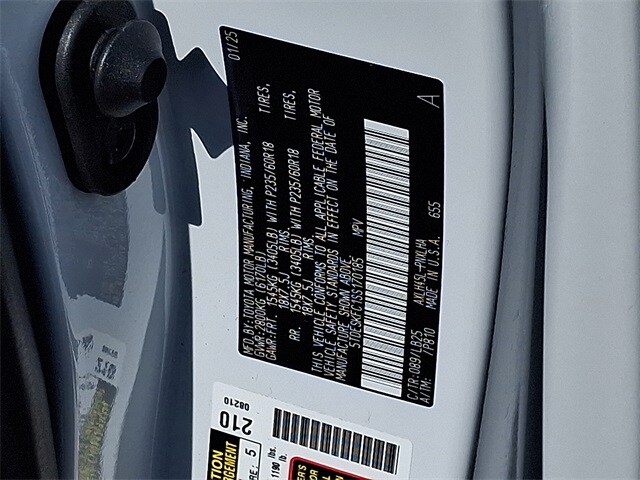 Thumbnail: 2025 Toyota Sienna - 34