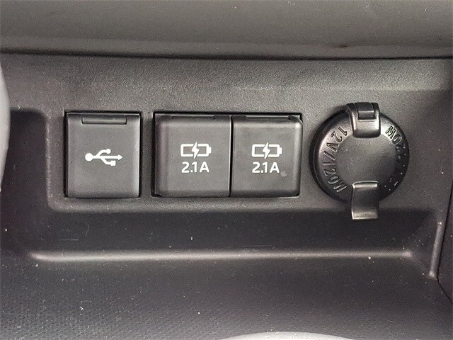 Thumbnail: 2021 Toyota Highlander - 27