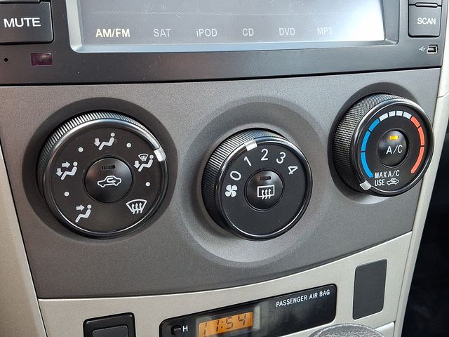 Thumbnail: 2010 Toyota Corolla - 14