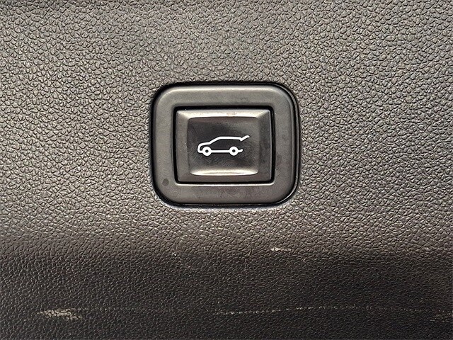 Thumbnail: 2021 GMC Yukon - 35