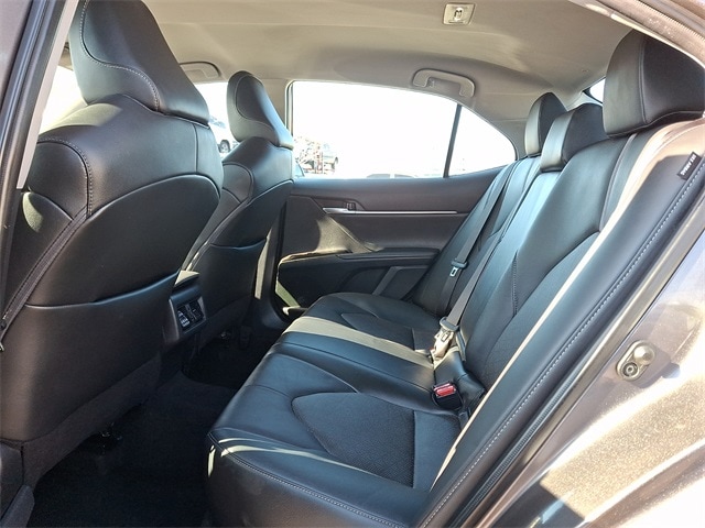 Thumbnail: 2023 Toyota Camry - 10