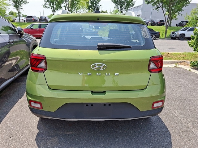 2022 Hyundai Venue SEL 5