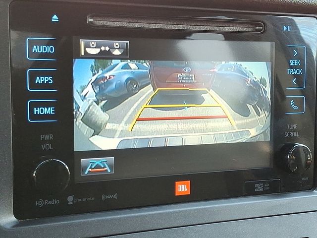 Thumbnail: 2017 Toyota Sienna - 20