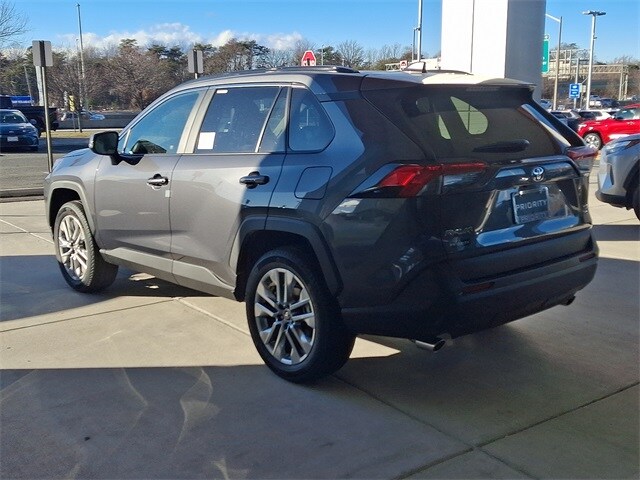 Thumbnail: 2025 Toyota RAV4 - 6