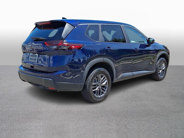 Thumbnail: 2026 Nissan Rogue - 4