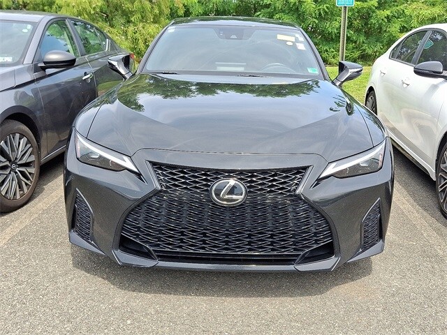 Thumbnail: 2021 Lexus IS - 3