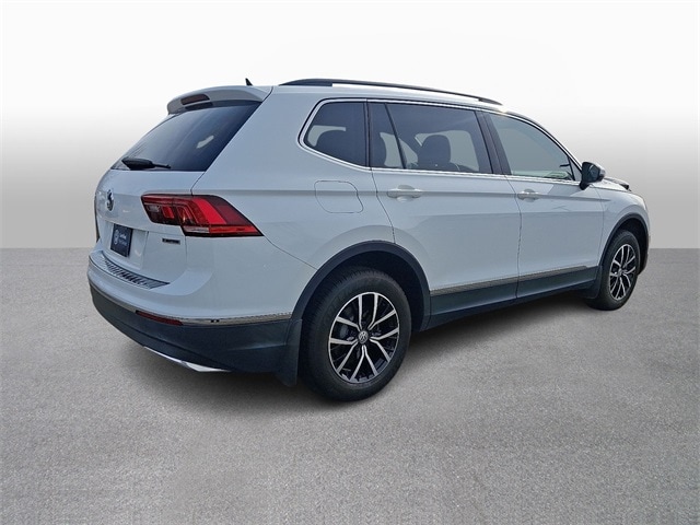 Thumbnail: 2021 Volkswagen Tiguan - 4
