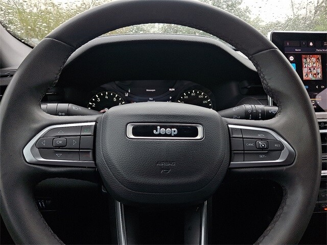 Thumbnail: 2022 Jeep Compass - 19
