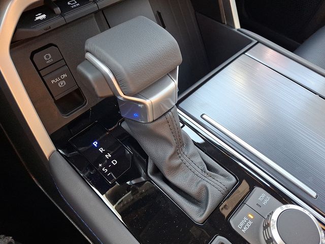 Thumbnail: 2025 Toyota Tundra - 14