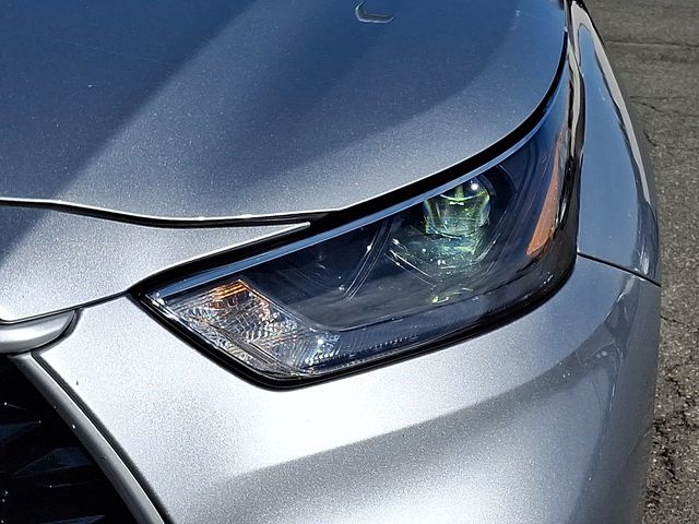 Thumbnail: 2024 Toyota Highlander - 9