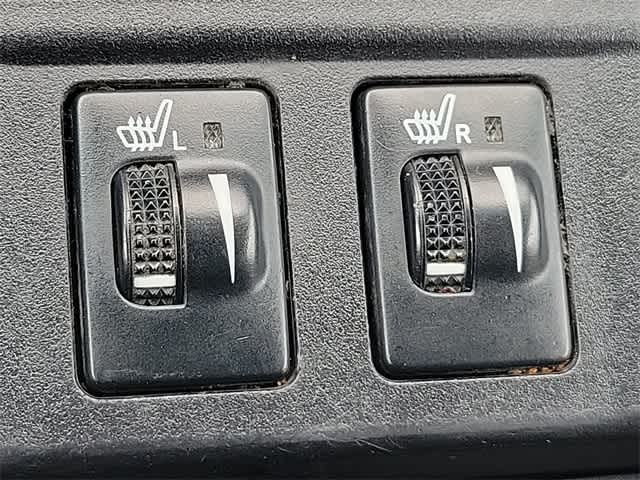 Thumbnail: 2015 Toyota Camry - 18