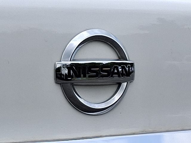Thumbnail: 2016 Nissan Sentra - 24