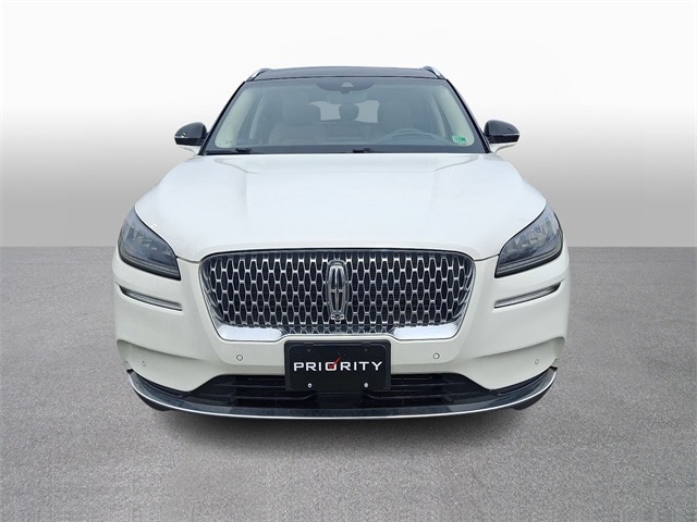 Thumbnail: 2022 Lincoln Corsair - 2