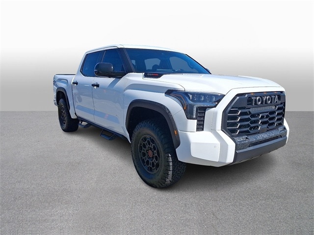 Thumbnail: 2024 Toyota Tundra - 3