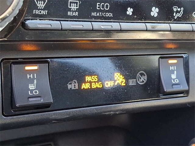 Thumbnail: 2025 Toyota RAV4 - 26