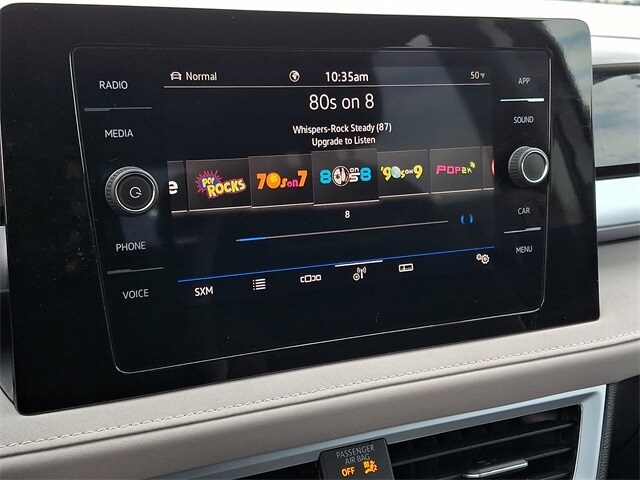 Thumbnail: 2025 Volkswagen Taos - 16