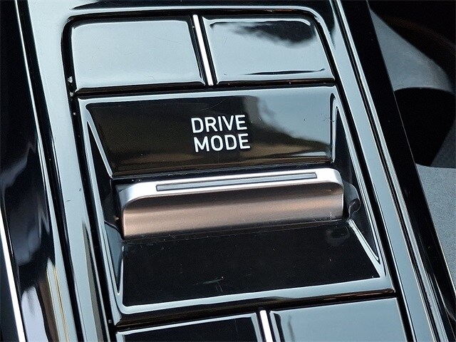 Thumbnail: 2023 Hyundai Sonata - 22