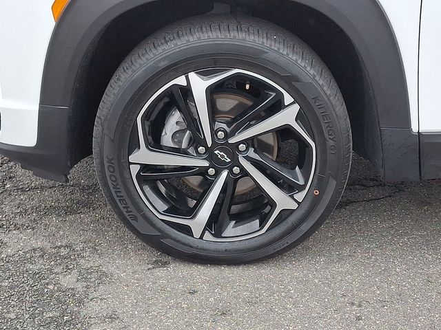 Thumbnail: 2023 Chevrolet TrailBlazer - 8