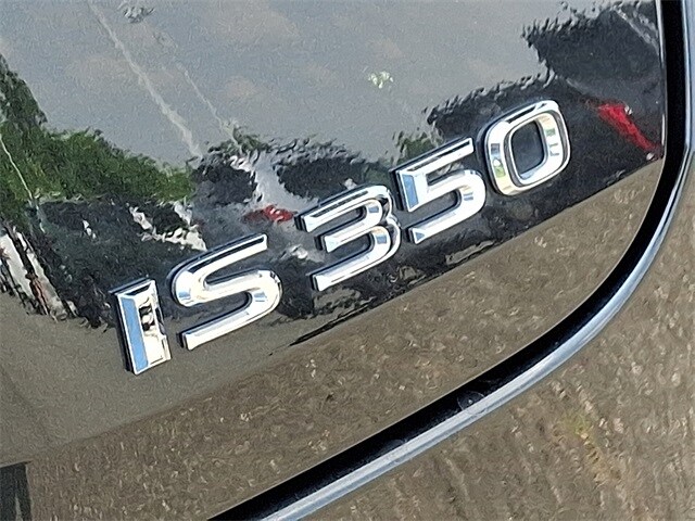 Thumbnail: 2024 Lexus IS - 30