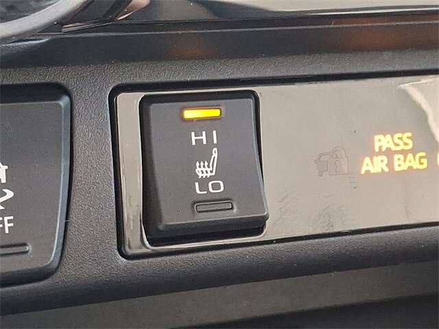 Thumbnail: 2025 Toyota RAV4 - 20