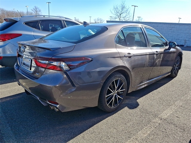 Thumbnail: 2023 Toyota Camry - 7