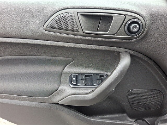 Thumbnail: 2019 Ford Fiesta - 12