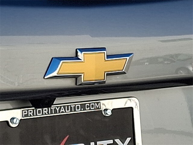 Thumbnail: 2023 Chevrolet Equinox - 32