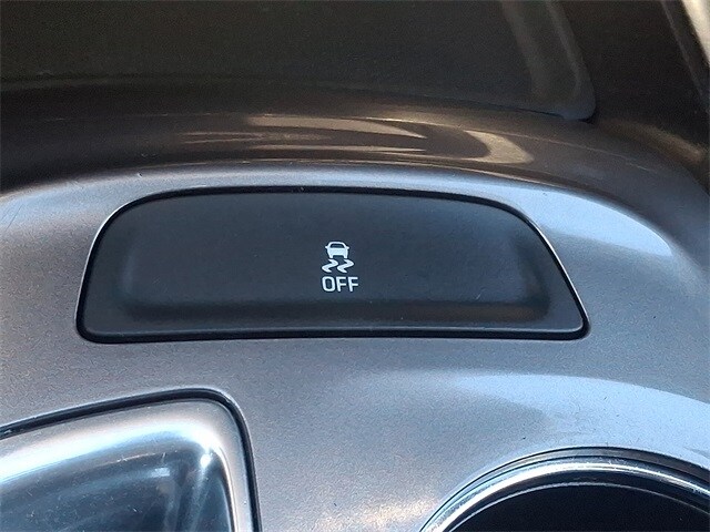 Thumbnail: 2023 Chevrolet Malibu - 24