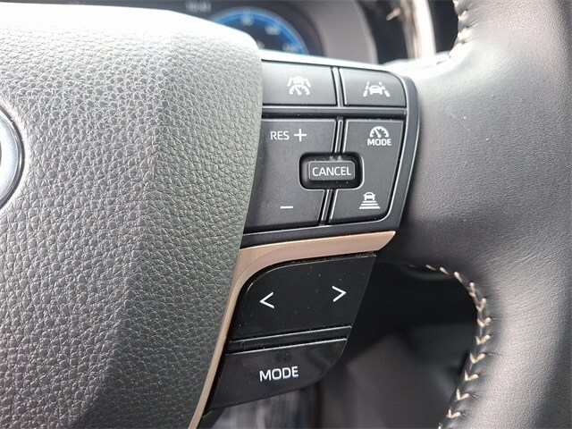 Thumbnail: 2024 Toyota Crown - 21