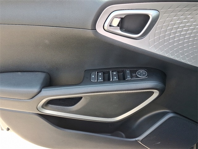 Thumbnail: 2024 Kia Soul - 12