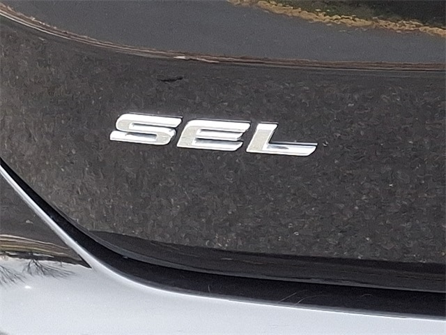 Thumbnail: 2024 Ford Edge - 31