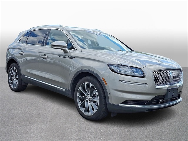 Thumbnail: 2023 Lincoln Nautilus - 3