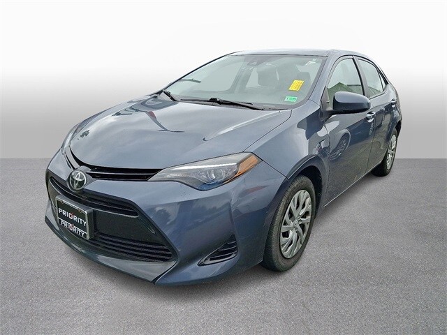 2018 Toyota Corolla LE Hero Image