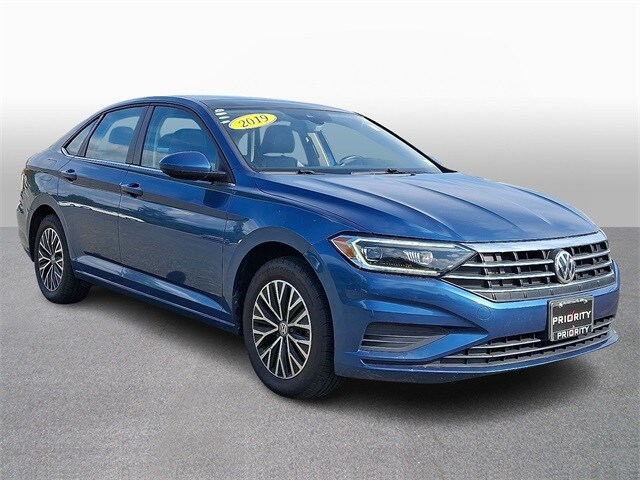 Thumbnail: 2019 Volkswagen Jetta - 3