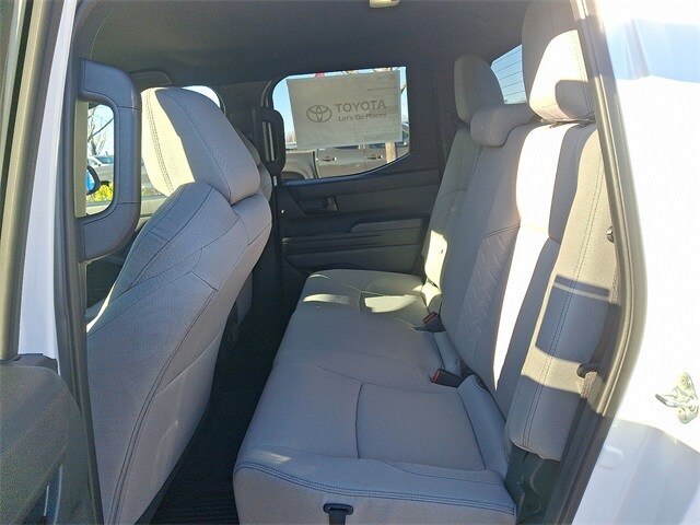 Thumbnail: 2025 Toyota Tacoma - 10