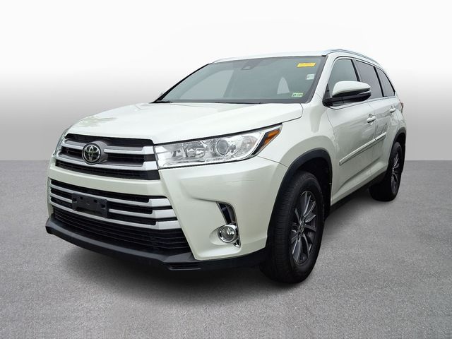 Thumbnail: 2019 Toyota Highlander - 1