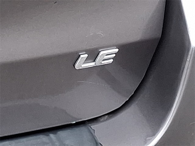 Thumbnail: 2017 Toyota Sienna - 31